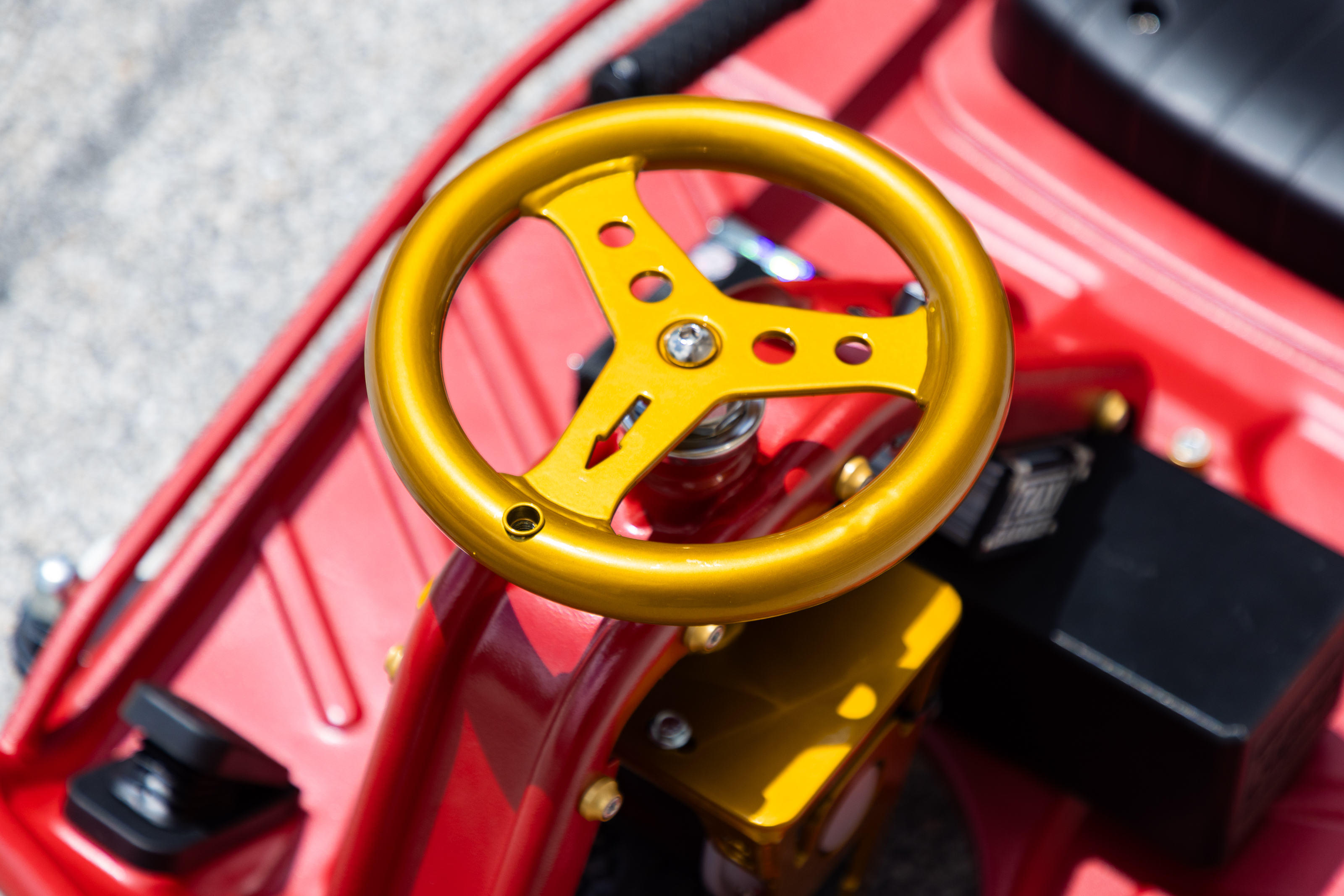 Racer Red/Illusion Gold Prize Taxi Garage Stage 4 Crazy Cart ...