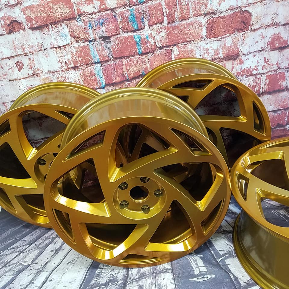 Wheels done in Transparent Gold over Super Chrome | Prismatic Powders