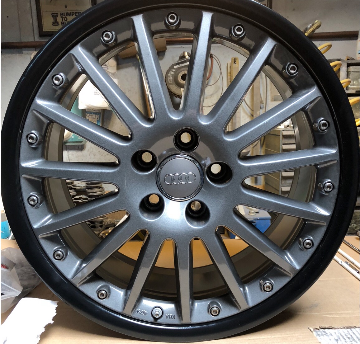 18” 2-Piece / 2-Tone Audi Wheels | Prismatic Powders