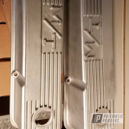 Powder Coating: Valve Cover,Chevy Oil Pan,Custom Automotive Parts,Single Powder Application,Chevy Valve Covers,Automotive,Chevy Orange PSS-0163,Before and After