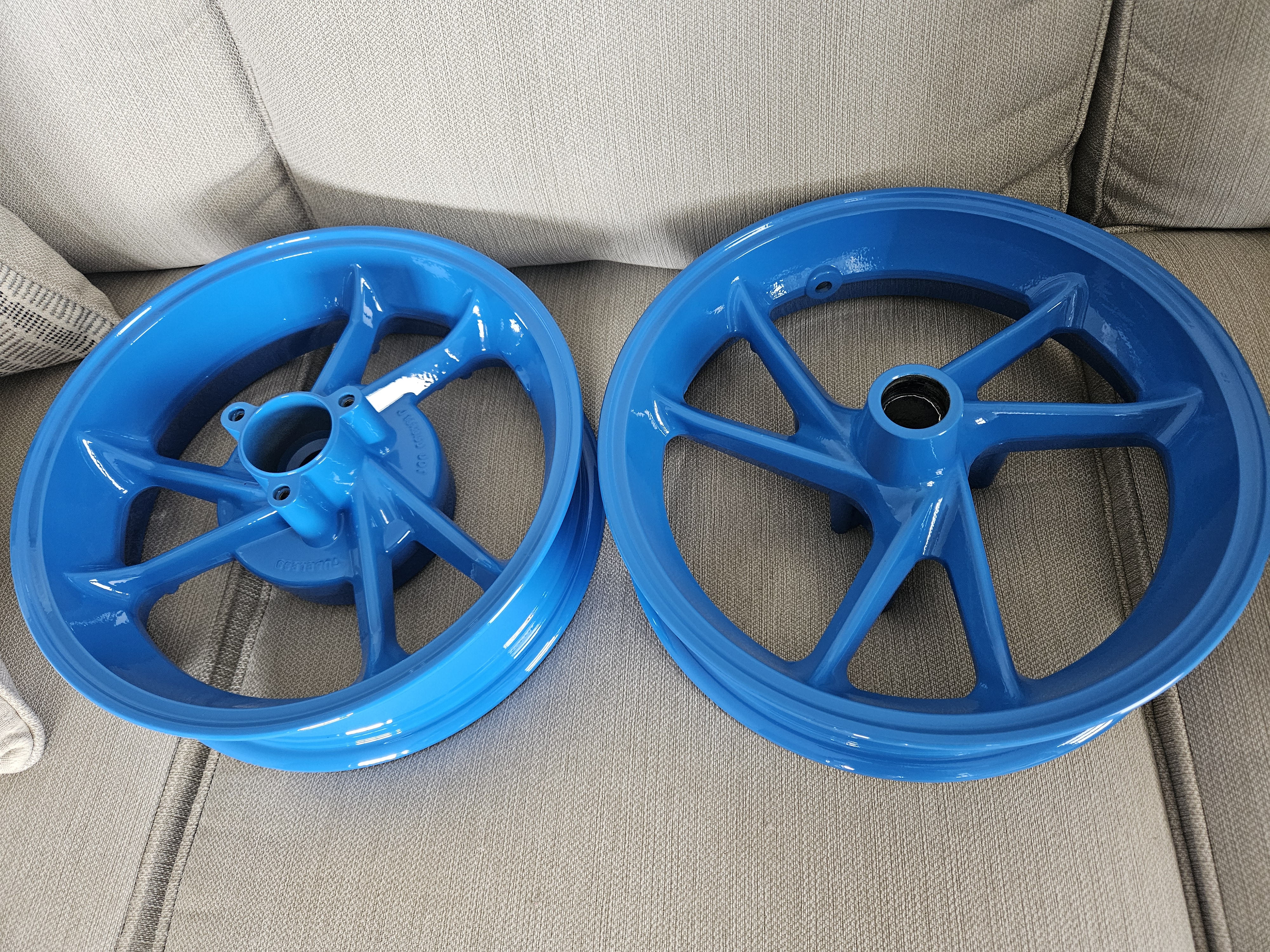 Powder Blue Rims Wheels coated in Clear Vision, High Gloss Black and Velocity Blue ...