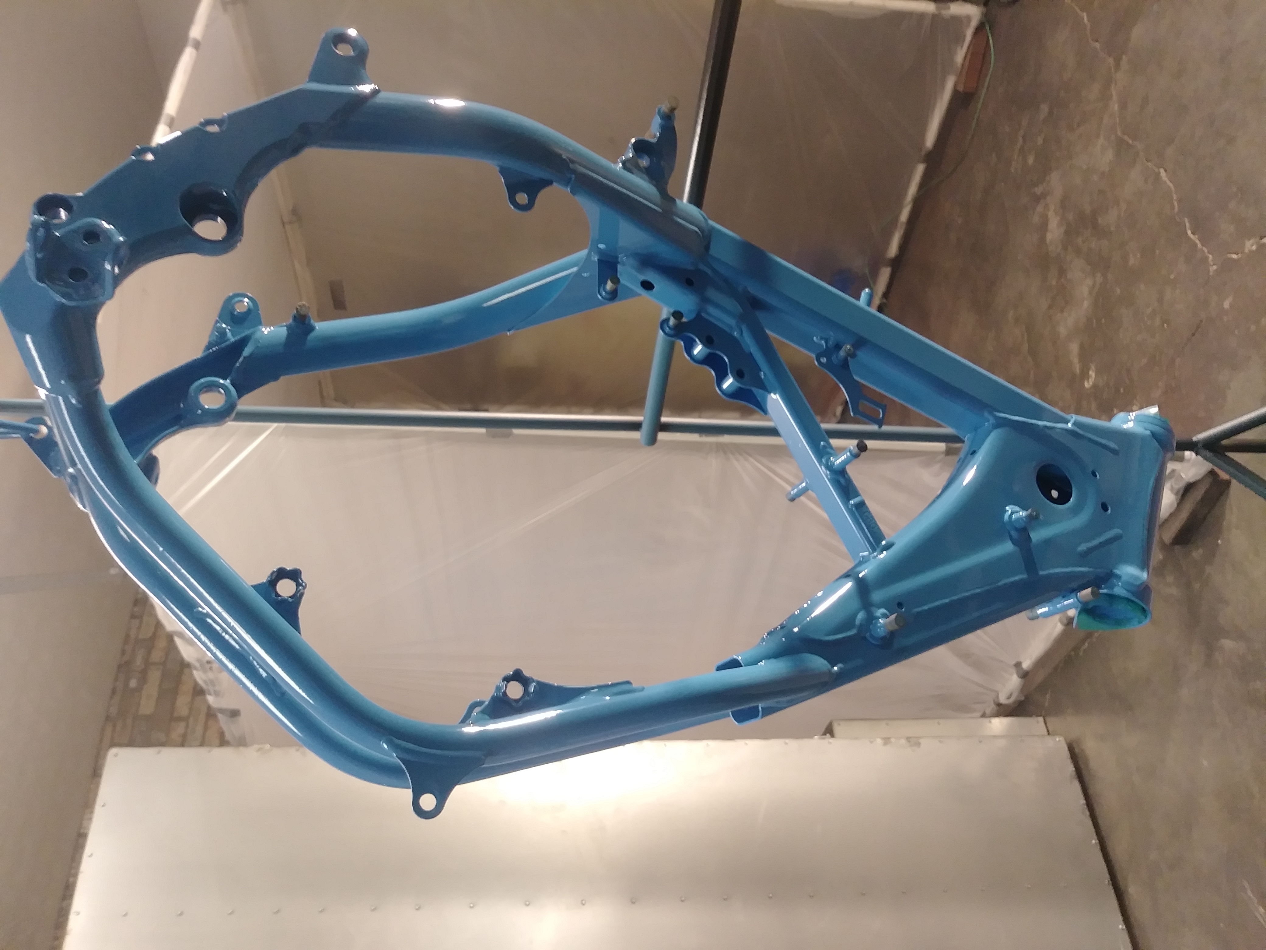 Custom Motorcycle Frame done in Oh So Blue | Prismatic Powders