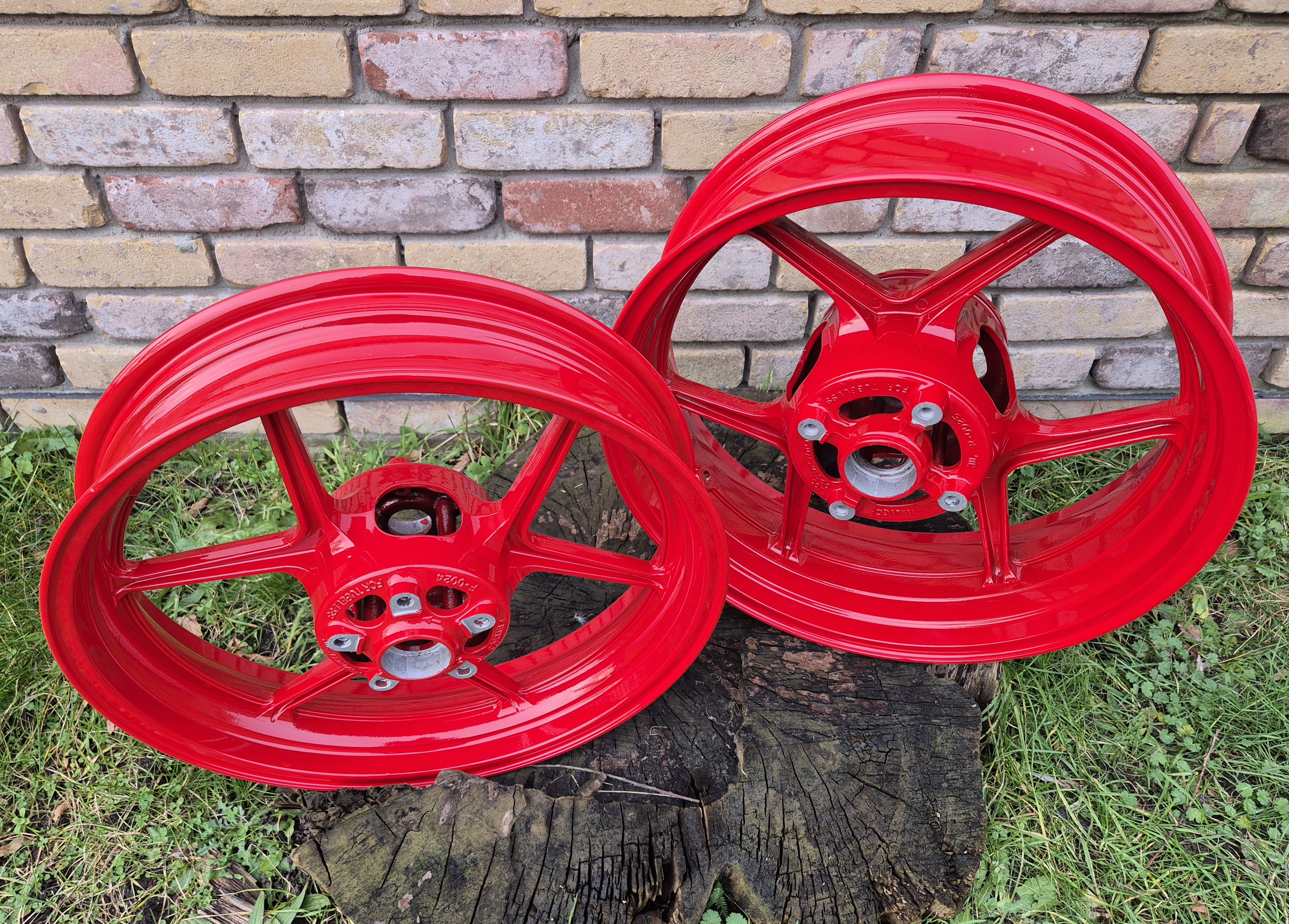 Red Motorcycle Rims Motorcycle Wheels finished in Astatic Red | Prismatic Powders