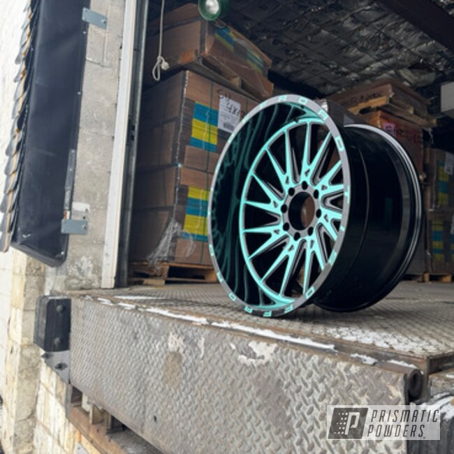 Two Tone Pearled Turquoise X Ink Black Wheels