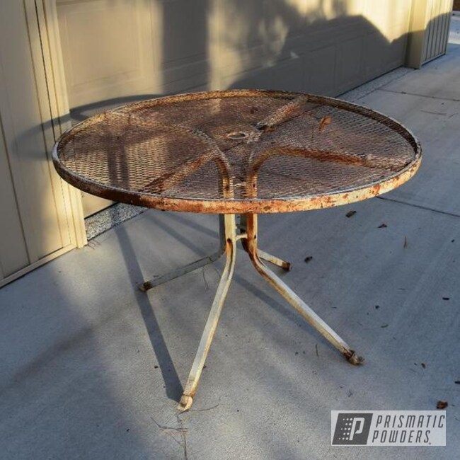 Before And After Patio Table Done In Ral 6005 