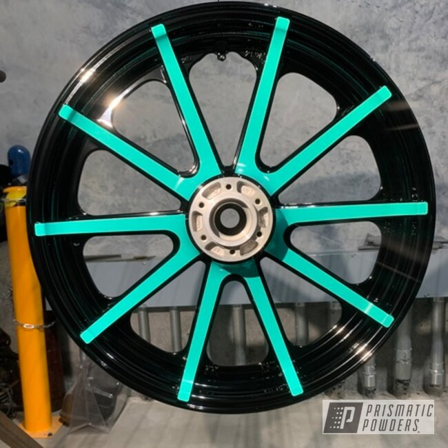 Custom Wheels Powder Coated In Tropical Breeze And Obsidian Black