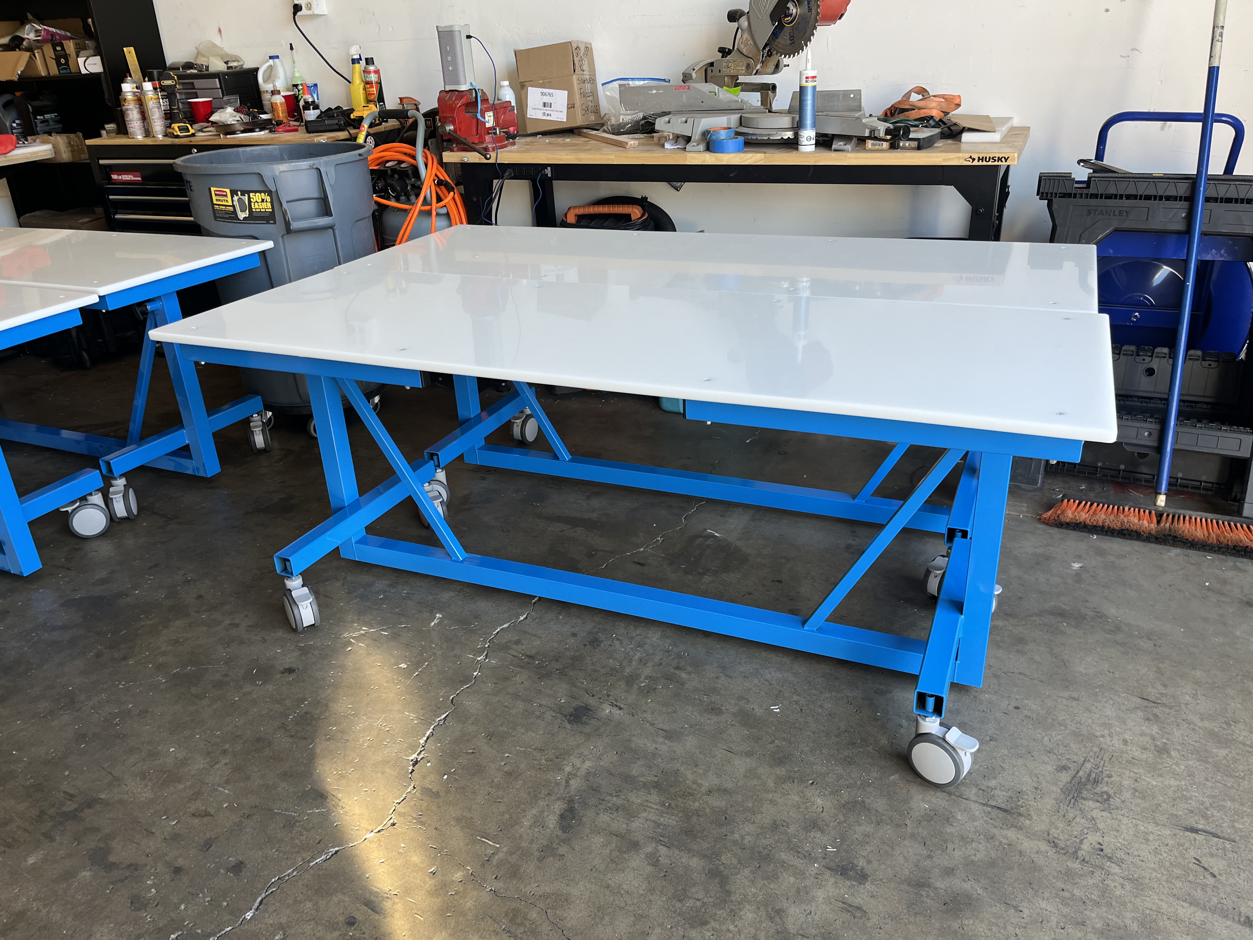 Computer lab tables | Prismatic Powders