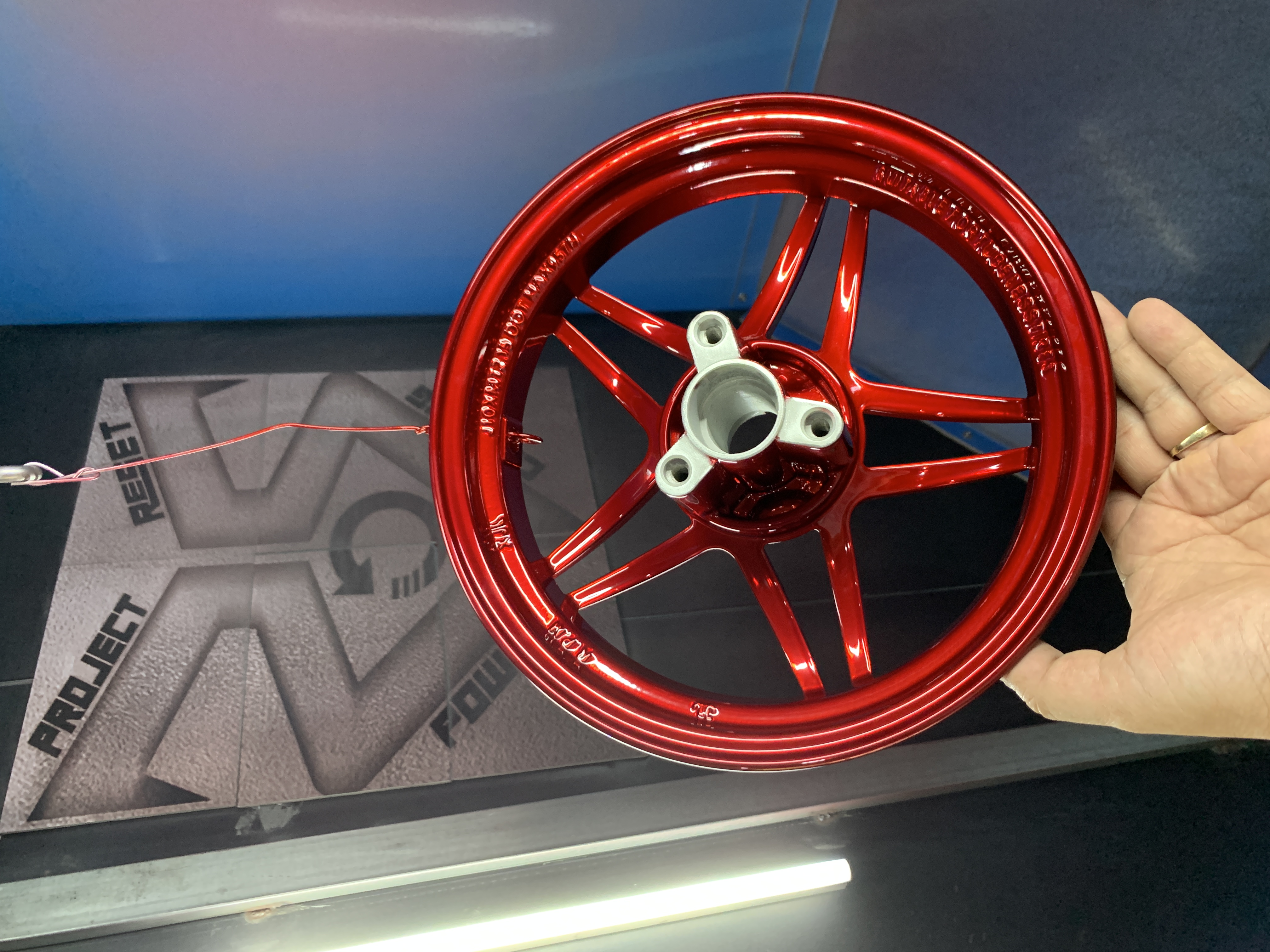 Red Motorcycle Rims Motorcycle Wheels finished in Ums-10671 and Pps-4491 | Prismatic Powders