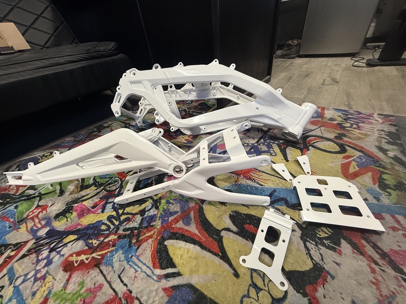 Moto Parts using Pss-5690 | Prismatic Powders
