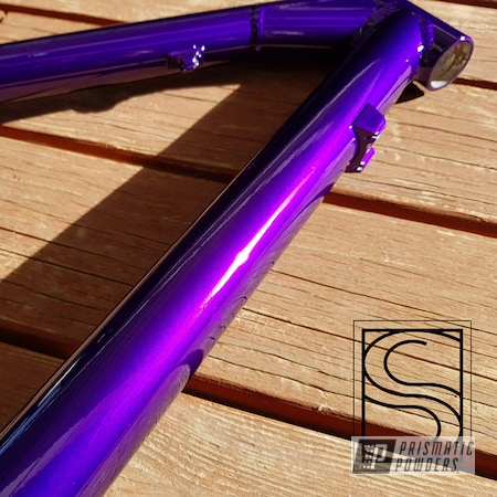 Powder Coating: Bike,Bicycles,Clear Vision PPS-2974,Illusion Purple PSB-4629,Bicycle Frame
