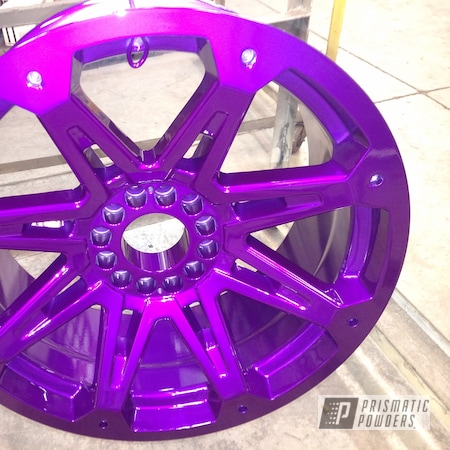 Powder Coating: 2 Color Application,20" Aluminum Wheels,Clear Vision PPS-2974,Oil Pan,Automotive,Illusion Violet PSS-4514,Wheels