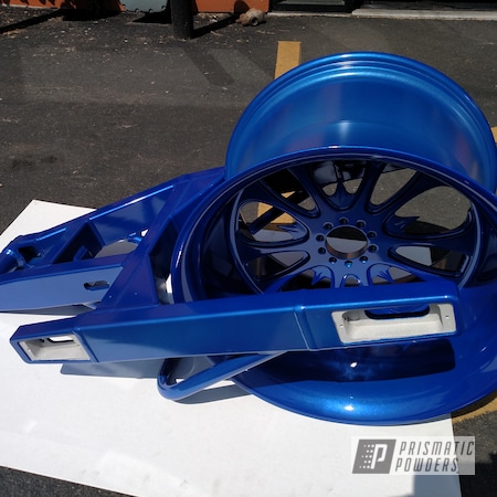 Powder Coating: Motorcycles,Clear Vision PPS-2974,Illusion Lite Blue PMS-4621,Motorcycle Parts,Swing Arm,Wheels