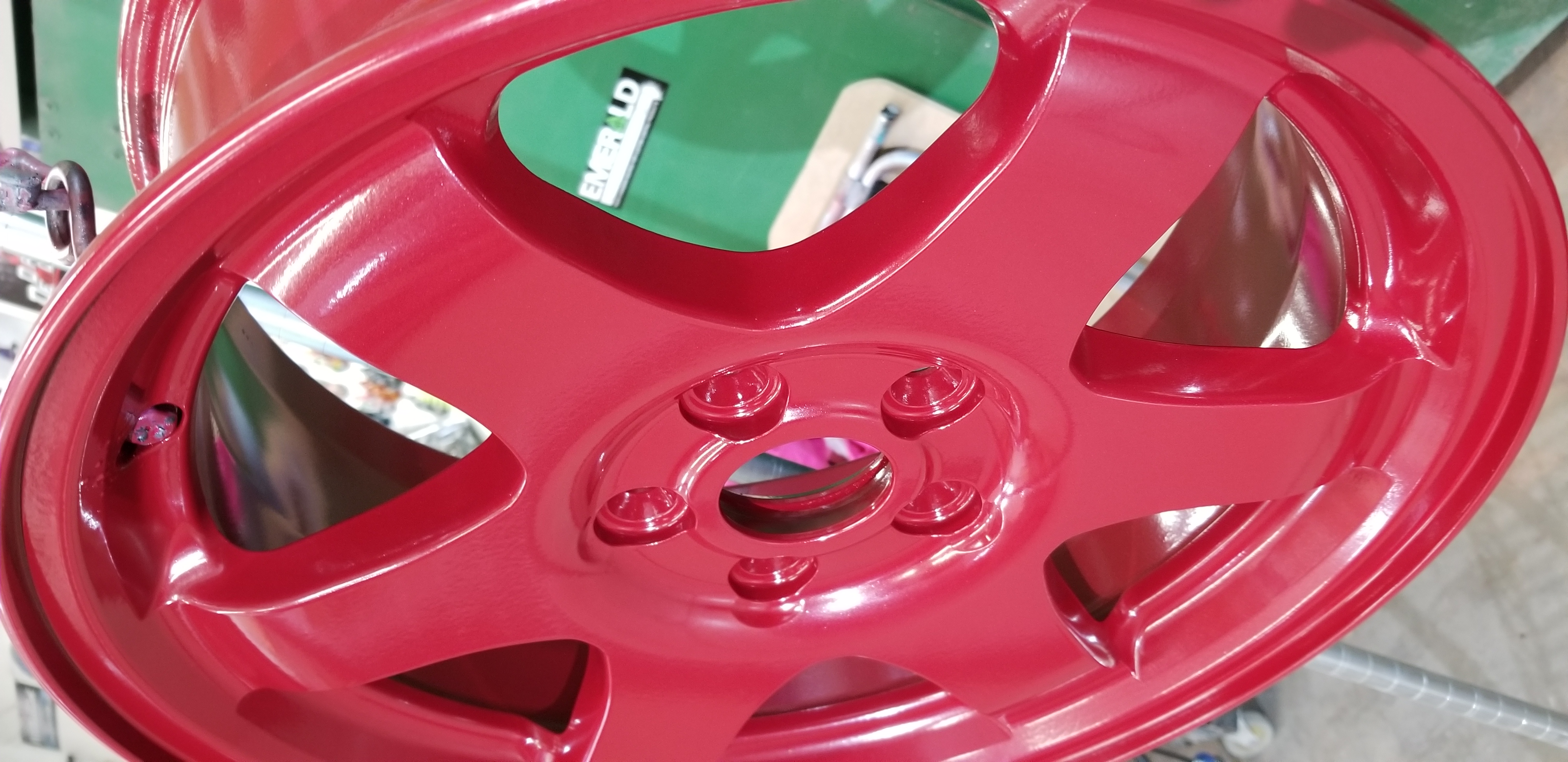 Custom Rims finished in Vintage Bling | Prismatic Powders