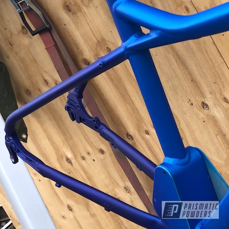 Powder Coating: Matte Finish,Illusion Royal PMS-6925,Bicycles,Bicycle,Mountain Bike,Casper Clear PPS-4005,Illusion Lite Blue PMS-4621,Bicycle Frame