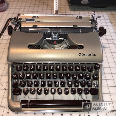 Powder Coating: Typewriter,Office Equipment,GREY WRINKLE EWB-5948