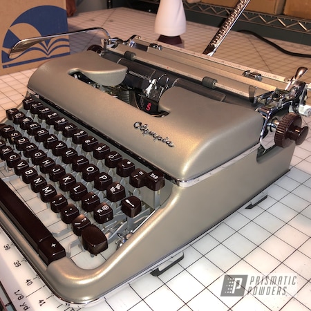 Powder Coating: Typewriter,Office Equipment,GREY WRINKLE EWB-5948