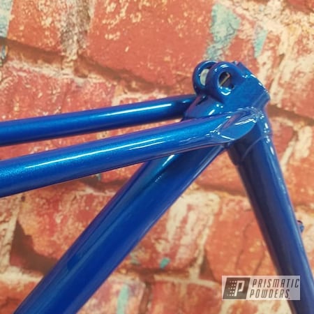 Powder Coating: Bicycles,Clear Vision PPS-2974,Illusion Lite Blue PMS-4621,Bicycle Frame