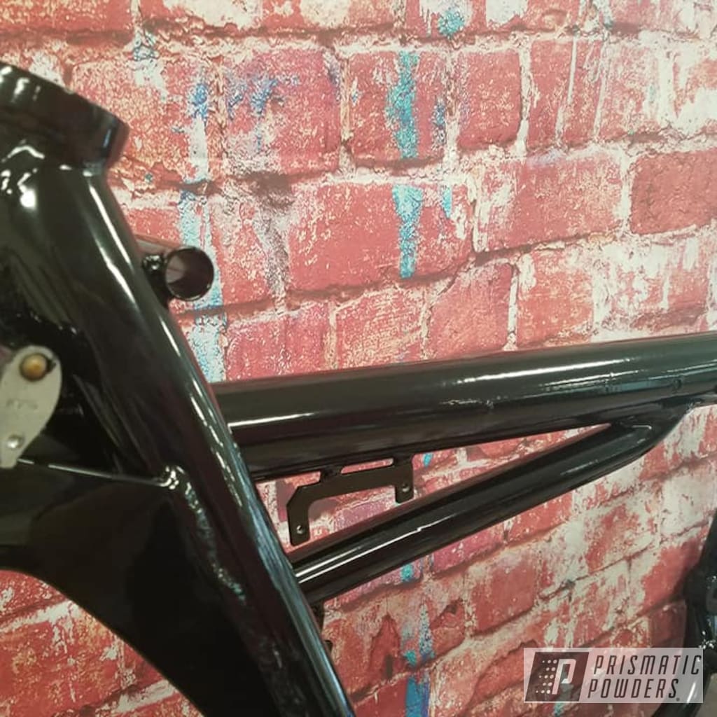 Powder Coated BMW Motorcycle Frame | Prismatic Powders
