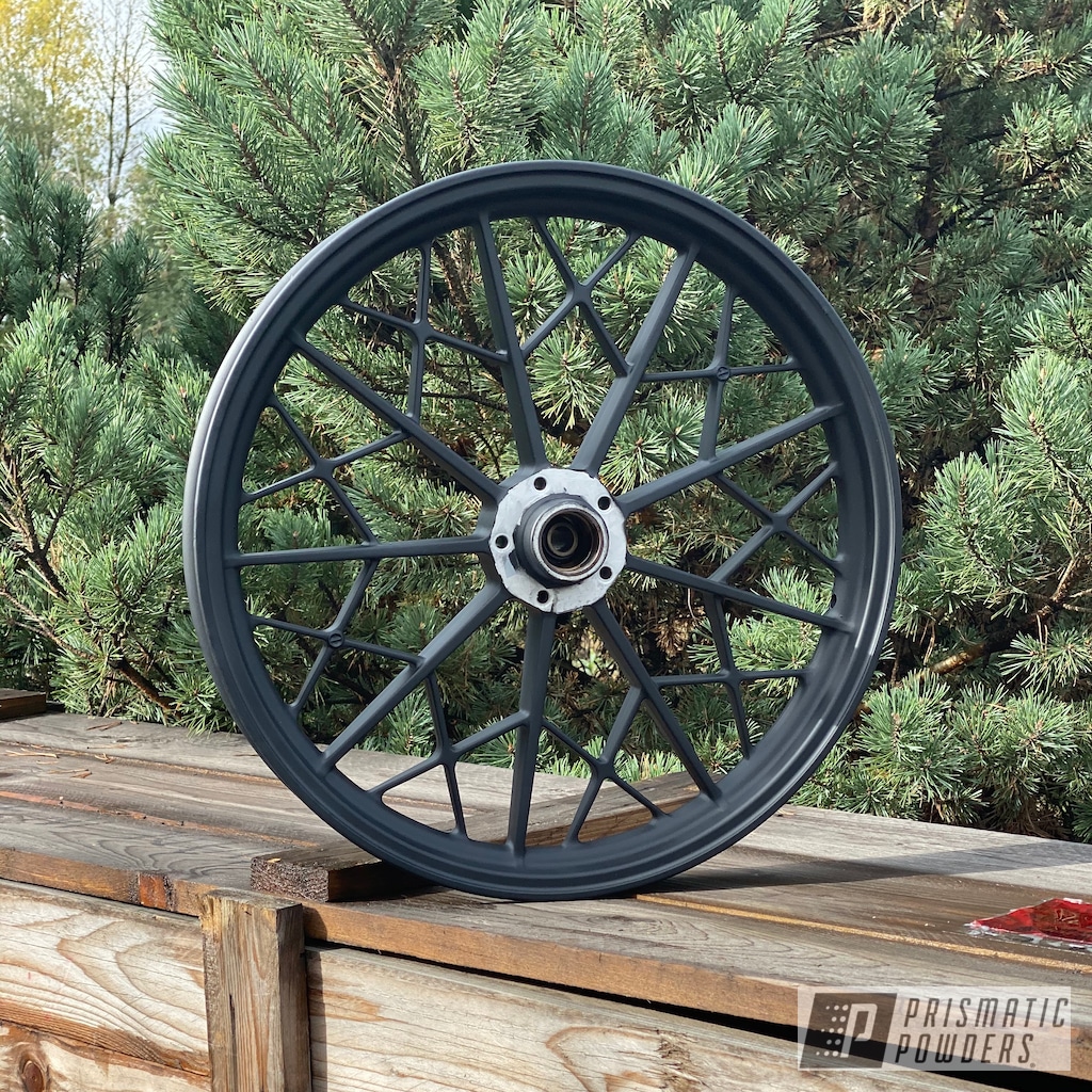 BMW Motorcycle Wheels finished in Ink Black and Casper Clear