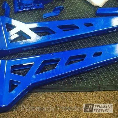 Powder Coating: Truck Parts,Illusion Blue-Berg PMB-6910,Clear Vision PPS-2974,Automotive