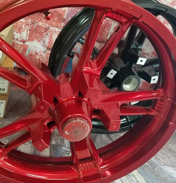 sport rim warna merah - ElisataroBarnes