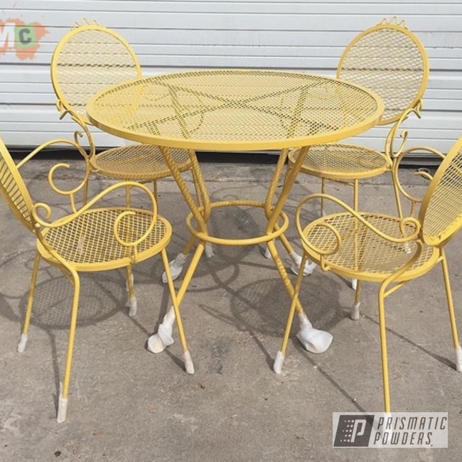 Powder Coated Yellow Metal Patio Furniture