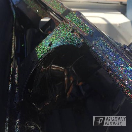 Powder Coating: Motorcycles,Rainbow's End PMB-2691,sparkles,Motorcycle Frame,Black,powder coated
