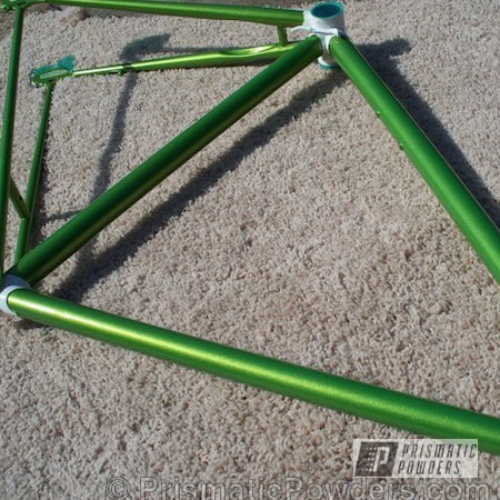 Powder Coating: Pearl White PMB-4364,Custom 2 Coats,Bicycles,Clear Vision PPS-2974,Powder Coated French Bicycle Frame,Granny Smith Green PMB-2733