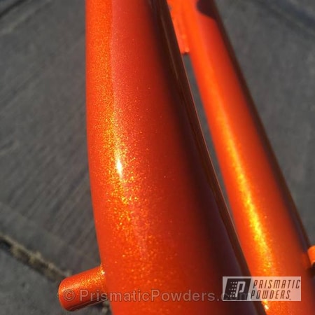 Powder Coating: Powder Coated BMX Frame,Bicycles,Clear Vision PPS-2974,Illusion Orange PMS-4620