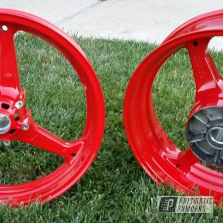 Powder Coating: Motorcycles,Clear Vision PPS-2974,Racer Red PSS-5649,racer red and clear vision