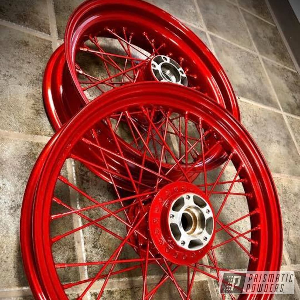 Harley Motorcycle Rims with Clear Vision and Illusion Red | Prismatic ...