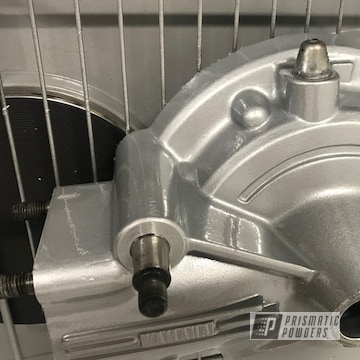 Powder Coated Silver Yamaha Xj900 Drive Restoration