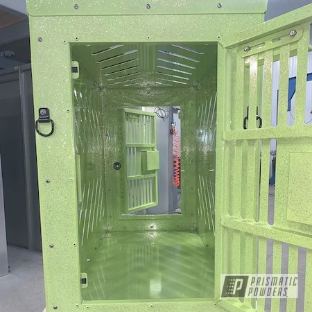 Powder Coating: Rockstar Sparkle PPB-5835,Dogs,Stem Green PSB-6605,Dog Crate,Miscellaneous