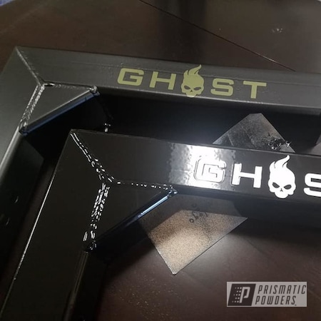 Powder Coating: Ink Black PSS-0106,Weight Equipment,Gloss White PSS-5690,Gym Equipment,Bodybuilding,Miscellaneous,Army Green PSB-4944,Custom Logos,BLACK JACK USS-1522,Two Color Application,Ghost Strong
