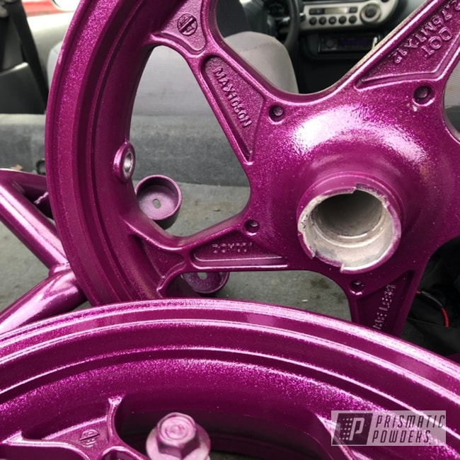 Powder Coated Motorcycle Wheels In Pmb-1645 And Ppb-7035