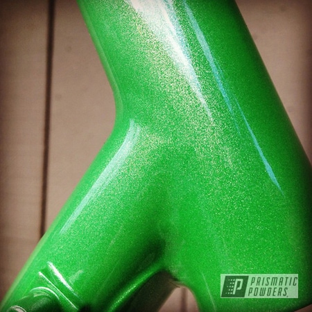 Powder Coating: Bicycles,Clear Vision PPS-2974,Bike Frame,Granny Smith Green PMB-2733,Bicycle Frame