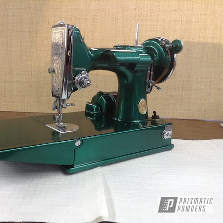 Powder Coating: Clear Vision PPS-2974,Sewing Machine,Ultra Illusion Green PMB-5346,Antique