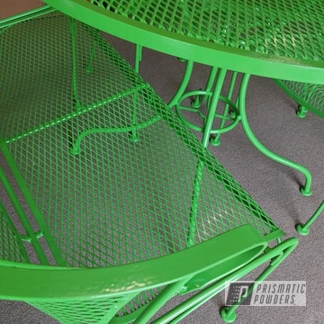 Powder Coated Refinished Patio Furniture In Ral 6018