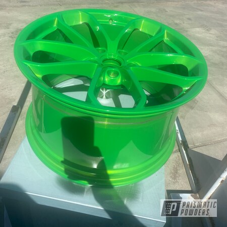 Powder Coating: Wheels,BMW Silver PMB-6525,Automotive,Illusion Lime Time PMB-6918,Clear Vision PPS-2974,2 Stage Application,Porsche,powder coated,20",20" Aluminum Wheels