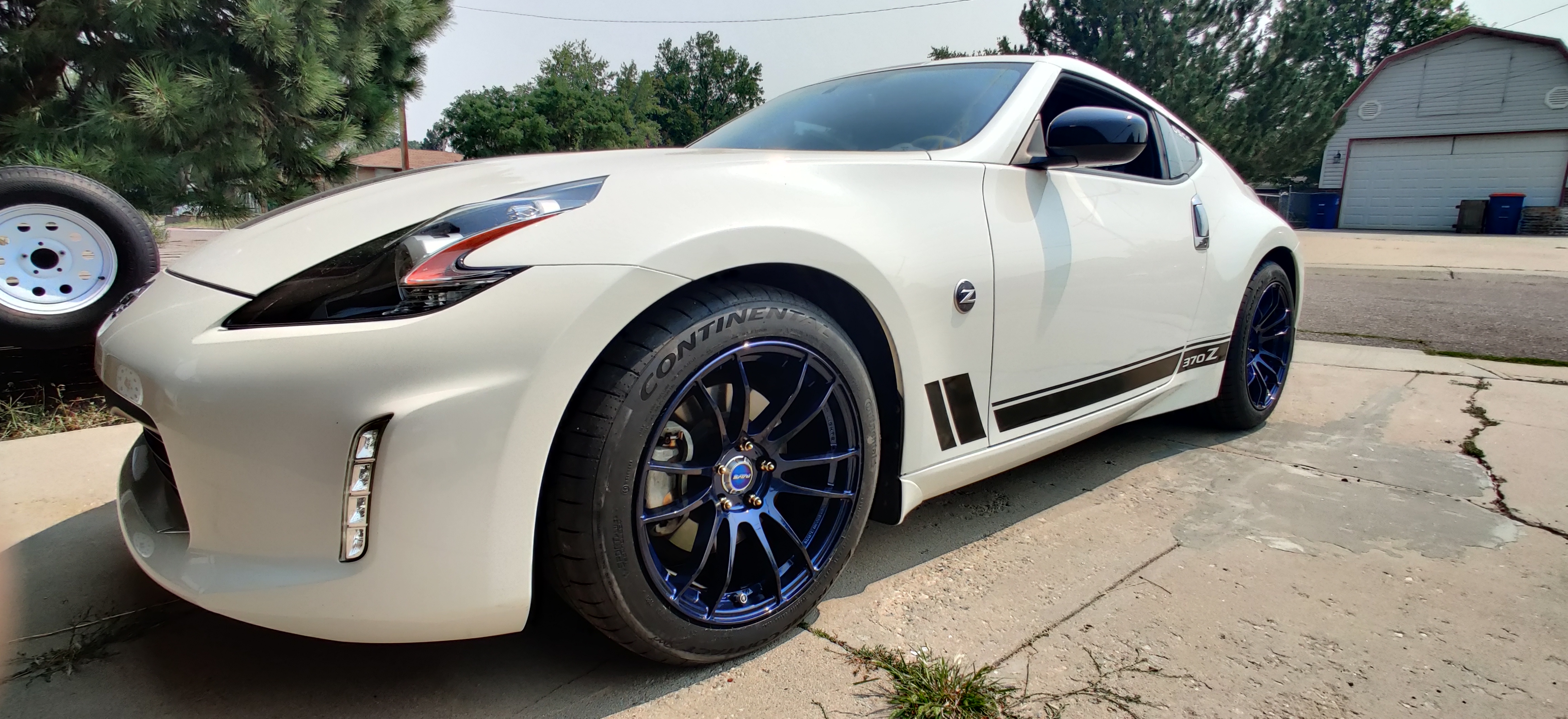 Nissan 370z with RAYS Rims done in Misty Midnight and Clear Vision ...