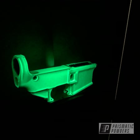 Powder Coating: Glowbee Clear PPB-4617,Bright Green PSB-5945,Gun,AR15