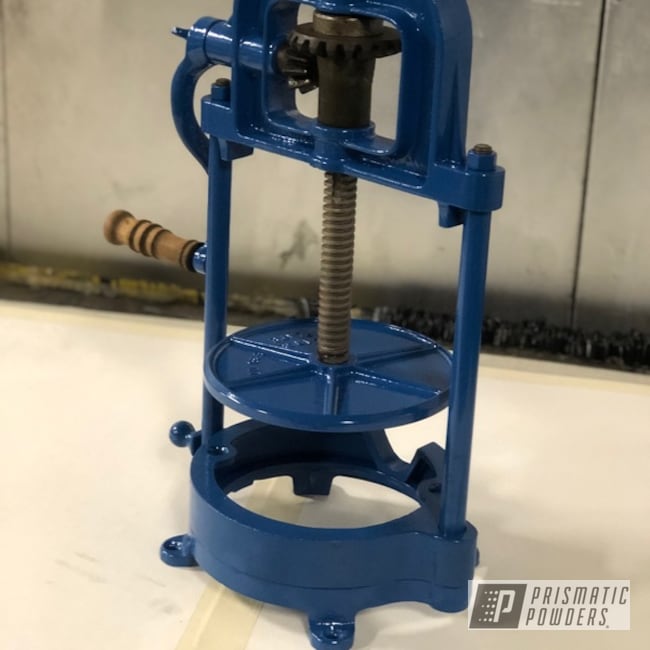 Powder Coated Antique Sausage Press In Ral 5019