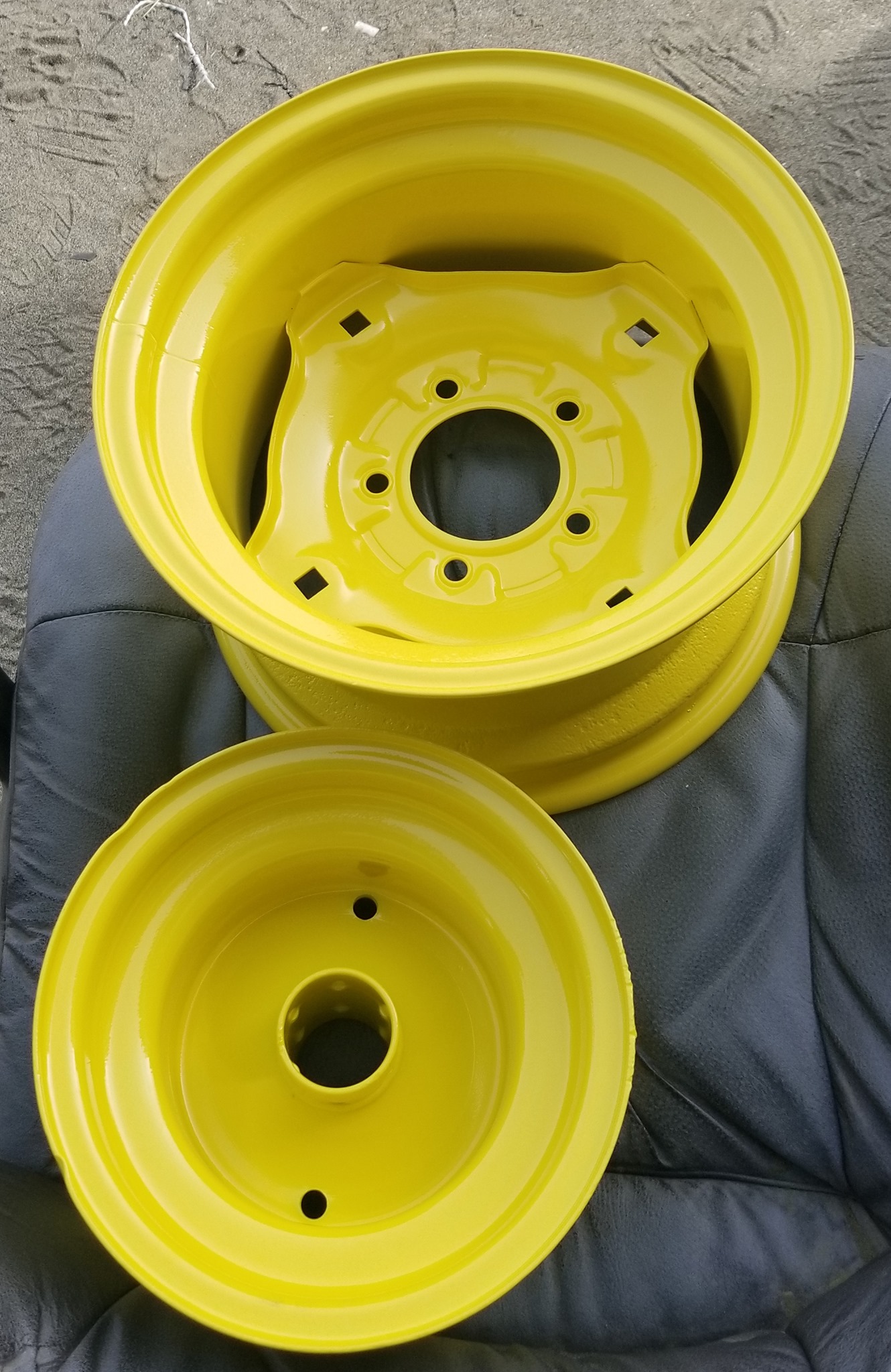 John Deere Tractor RIms finished in Sunshine Yellow | Prismatic Powders