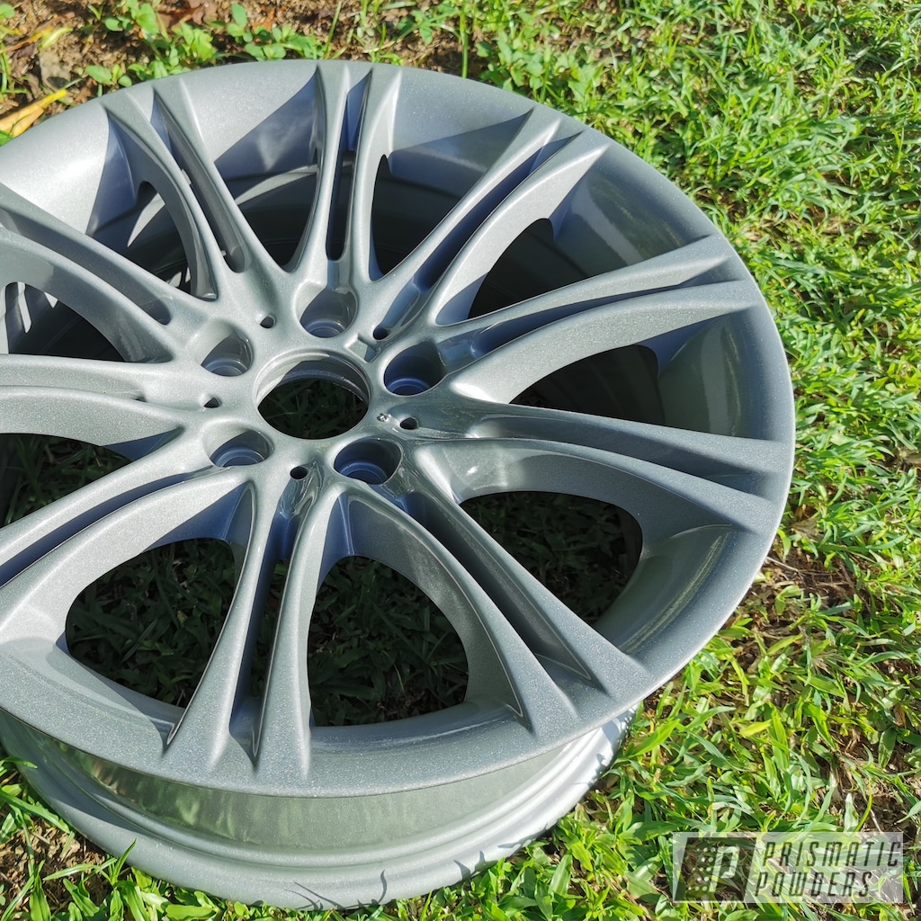 BMW Alloy Wheels Done in Clear Vision over BMW Silver | Prismatic Powders