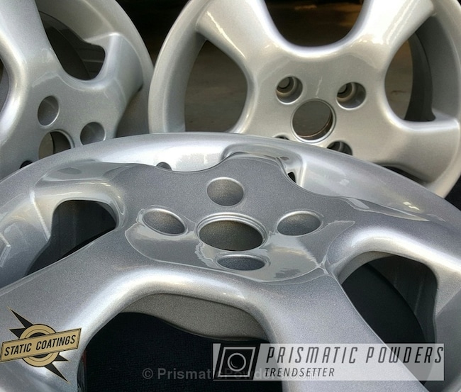Powder Coating: Custom Mille Miglia Wheels,Clear Vision PPS-2974,Alien Silver PMS-2569,Automotive,Clear Coat Used,Wheels