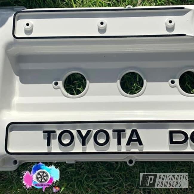 Powder Coated Toyota Valve Cover In Uss-1814