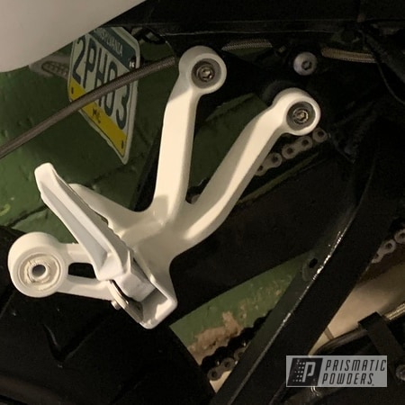 Powder Coating: Motorcycles,Gloss White PSS-5690,Suzuki,GSXR,pegs,Motorcycle Parts