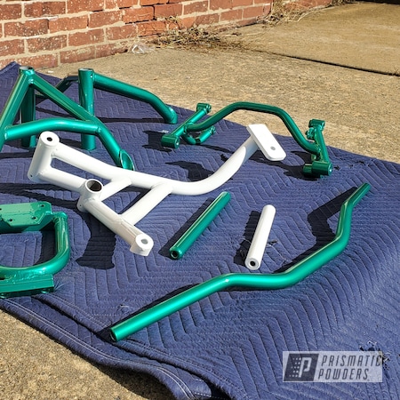 Powder Coating: Motorcycle Parts,RAL 9016 Traffic White,Motorcycles,Transparent Green PPS-5161