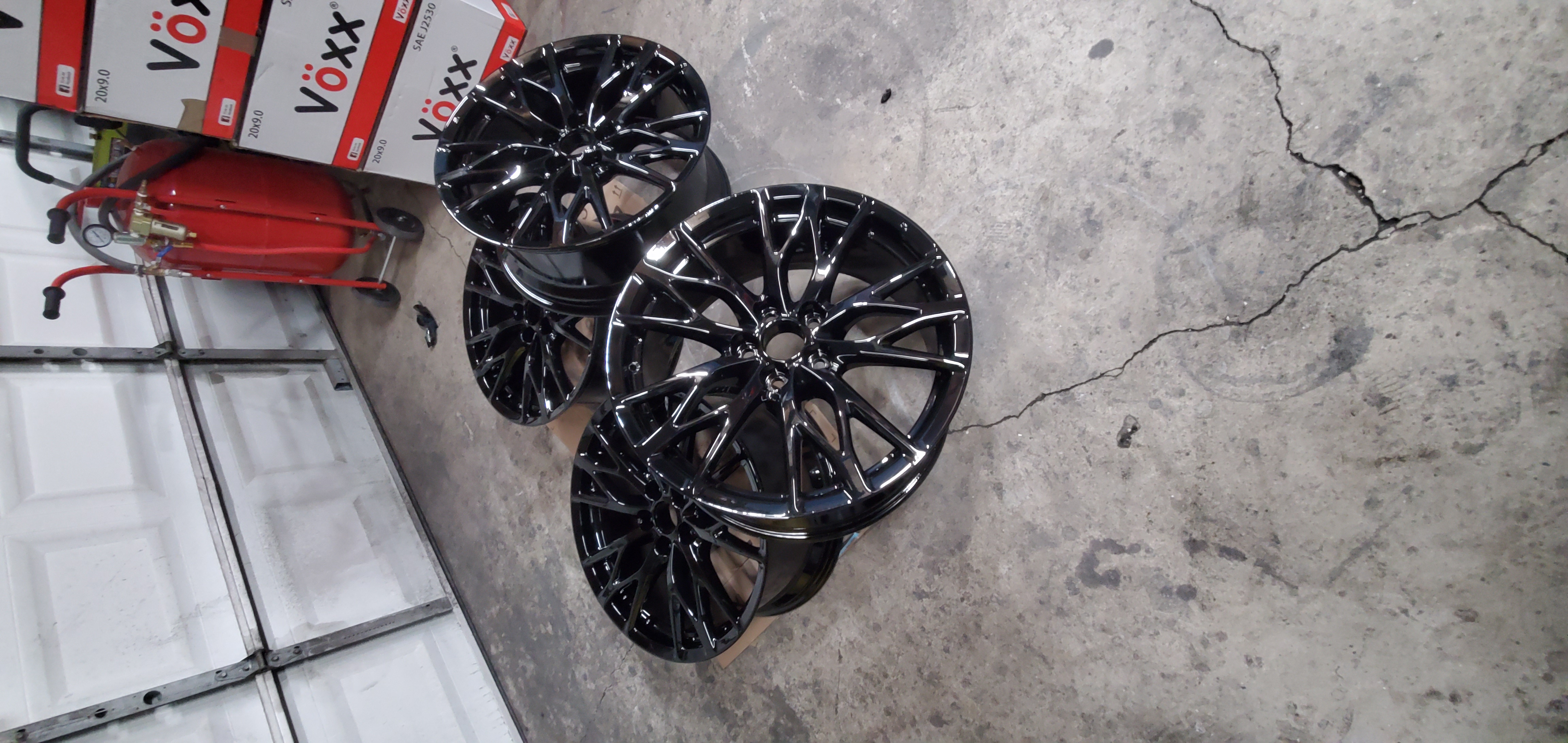 Lexus ISF Wheels in Gloss Black | Prismatic Powders