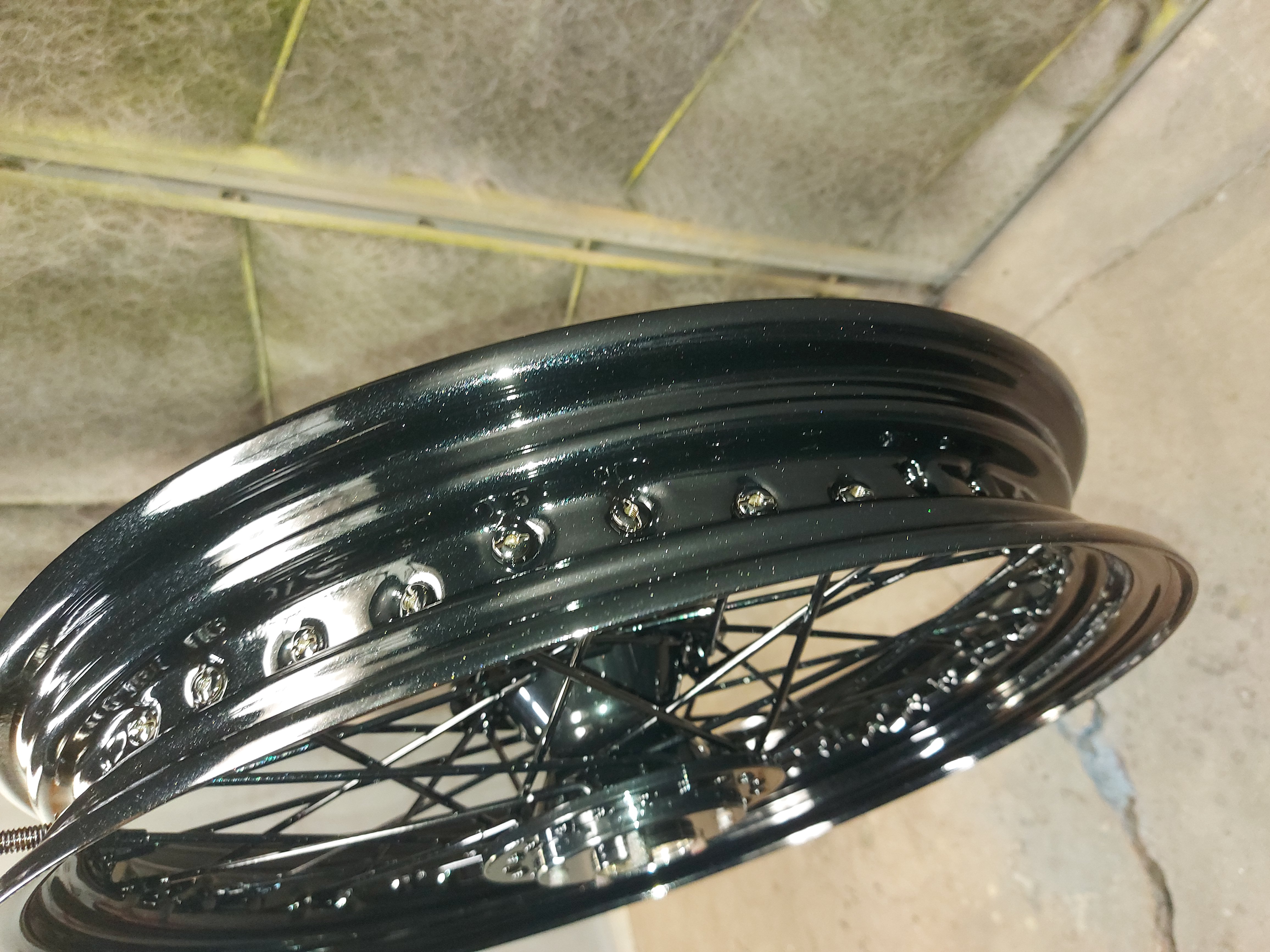 Harley Rims with Pearl Black | Prismatic Powders